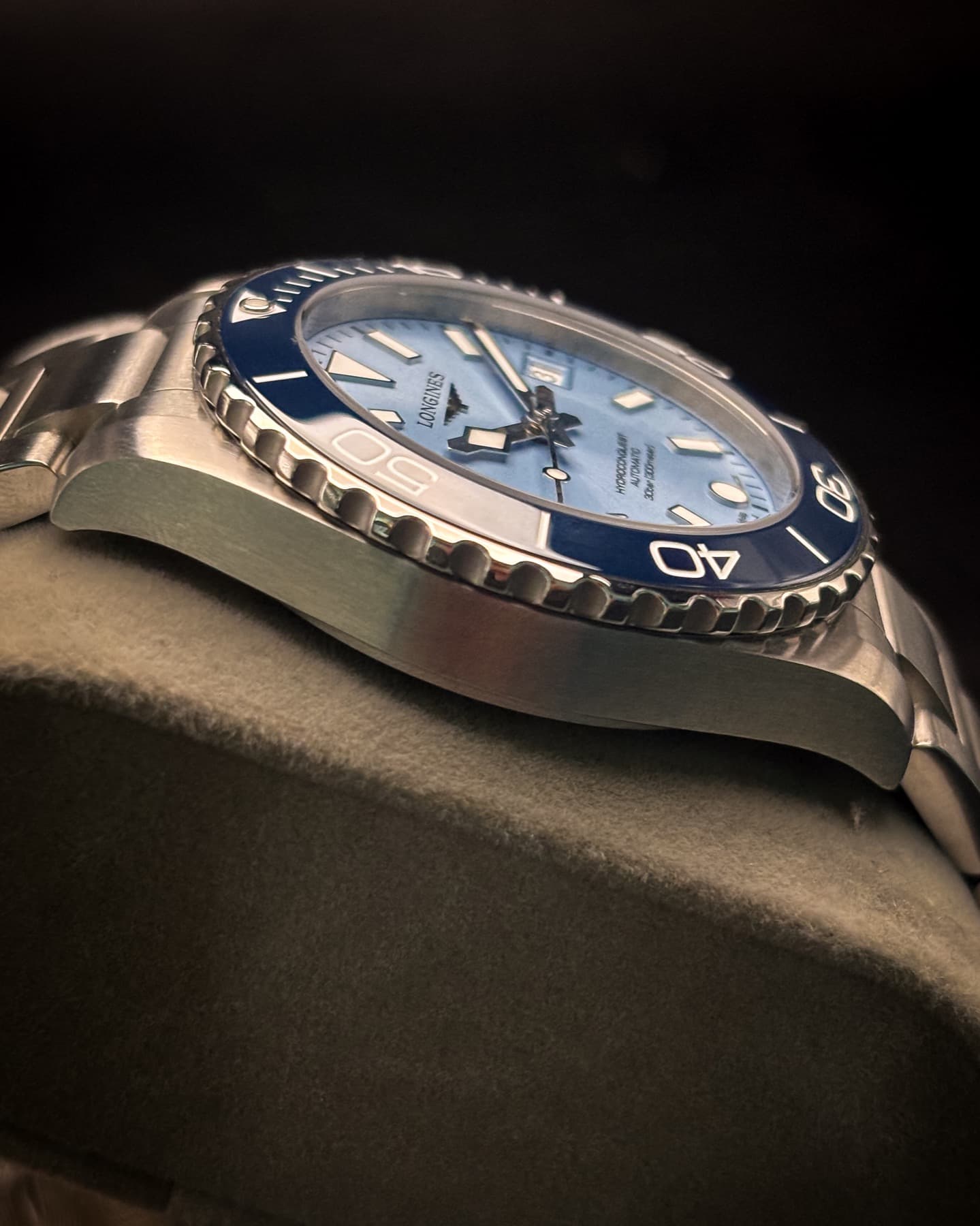 Longines HydroConquest Boutique Exclusive Edition detail 3
