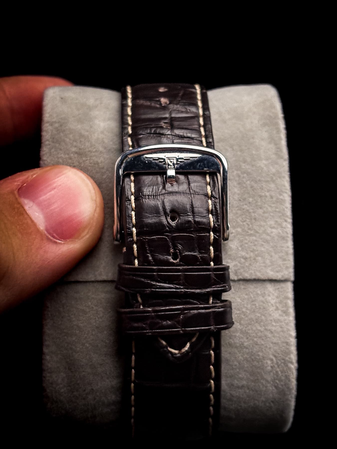 Longines Heritage Pulsometer Chronograph detail 4