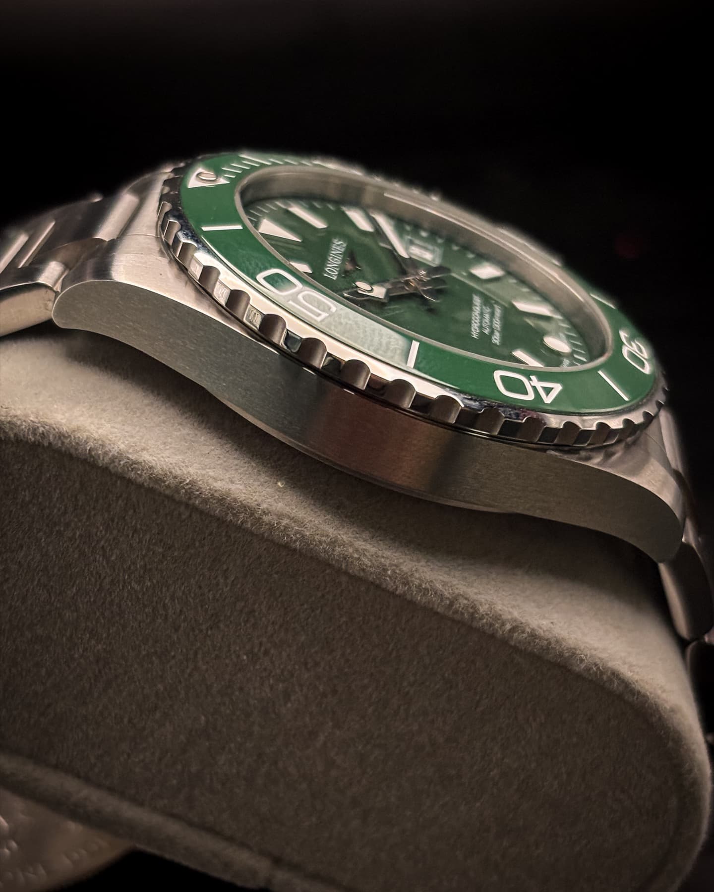 Longines HydroConquest detail 3