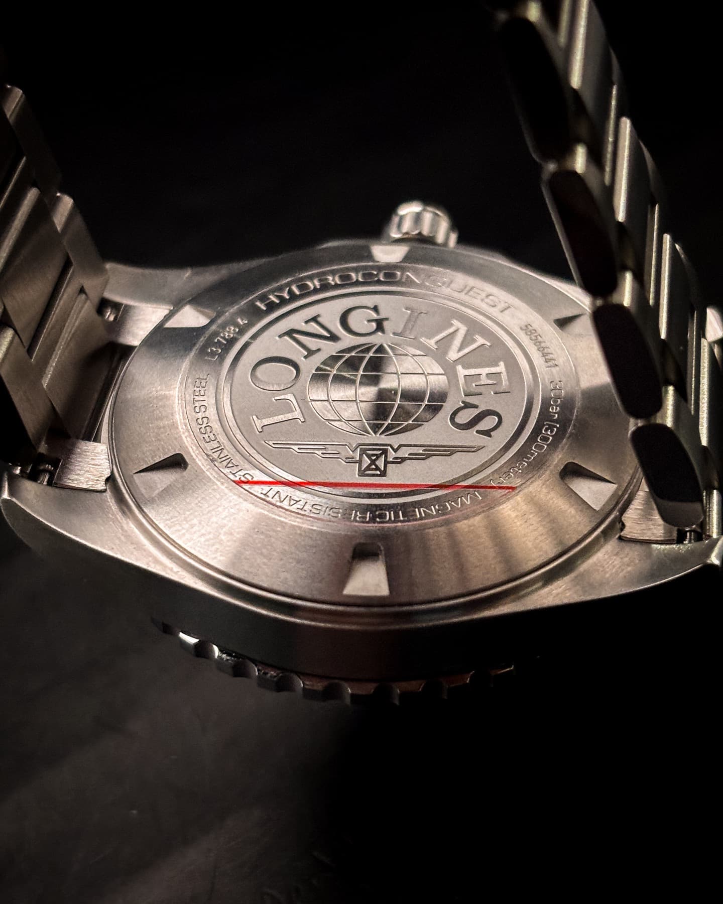 Longines HydroConquest detail 5