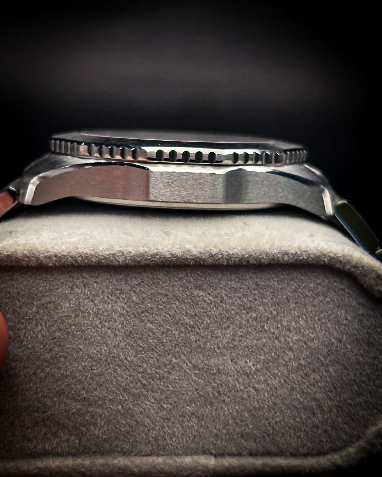 TAG Heuer Aquaracer Solargraph detail 3