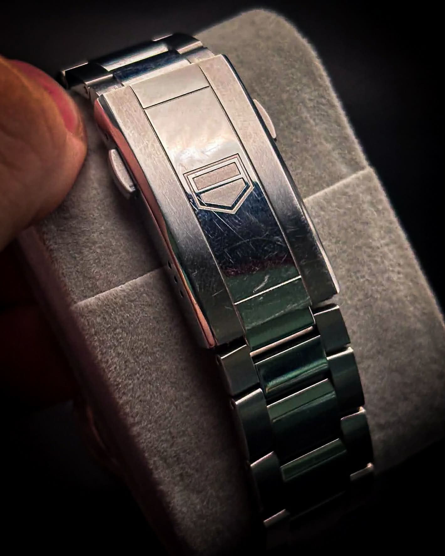 TAG Heuer Aquaracer Solargraph detail 5